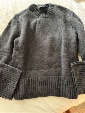 ZARA size S - Women's Charcoal Rib-Trim Crewneck Sweater
